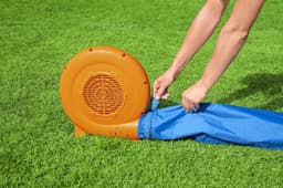 Giochi gonfiabili per bambini Parco acquatico gonfiabile Super Speedway Bestway 9