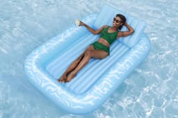 Gonfiabili mare per adulti Materassino gonfiabile da mare Sun-Kissed con portabicchieri Bestway 2