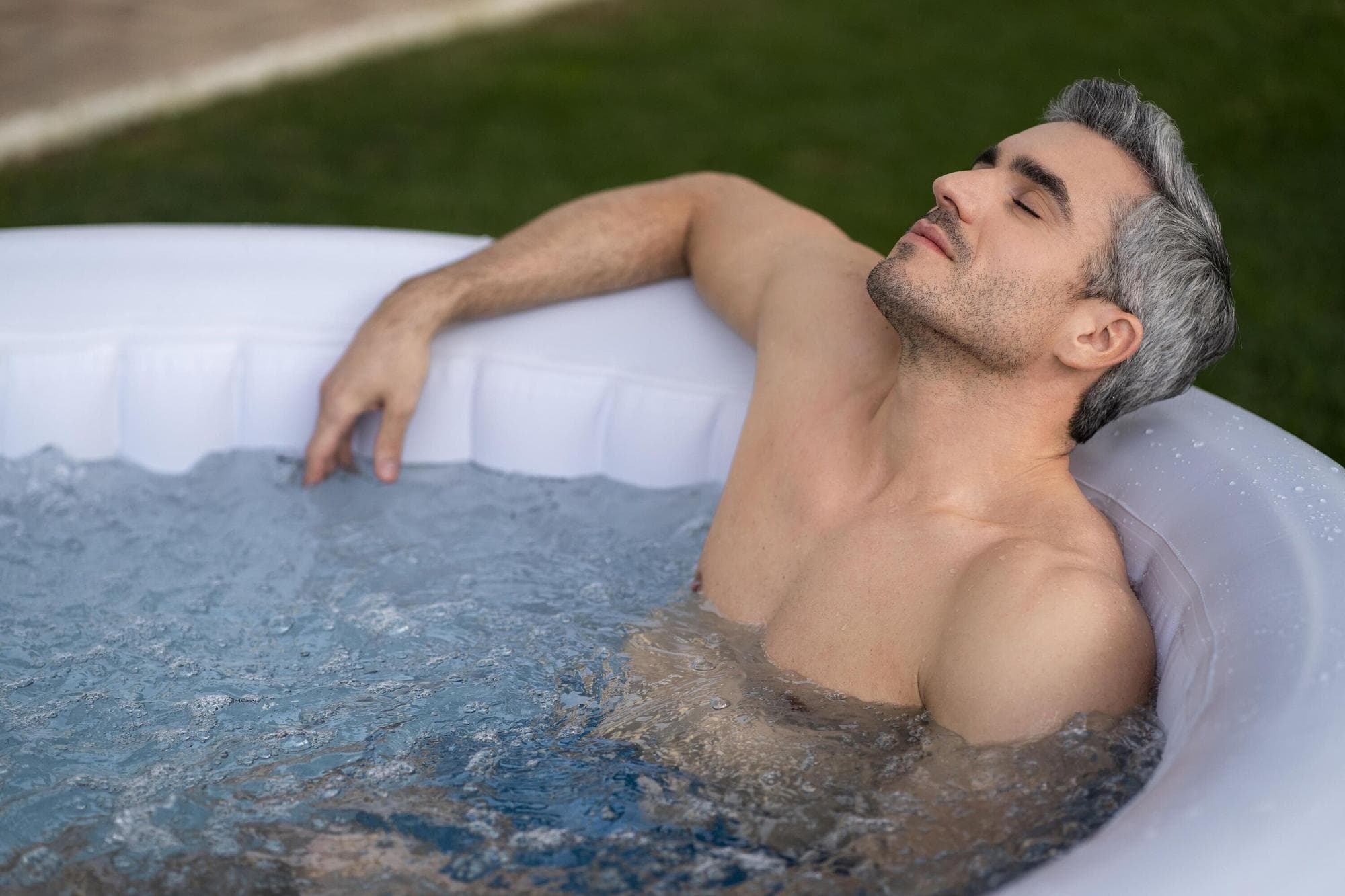 Idromassaggi gonfiabili Lay-Z-Spa Idromassaggio gonfiabile Lay-Z-Spa St. Lucia AirJet 2-3 persone Bestway 2