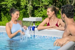Accessori Piscine e Spa Cascata per piscina con LED Bestway 2