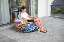 Arredo gonfiabile casa e giardino Poltrona pouf gonfiabile Graffiti Bestway 2
