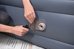 Materassi gonfiabili Materasso matrimoniale da 229x152x84 cm LongeLux con testiera Bestway 9