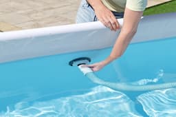 Accessori Piscine e Spa Tubo da 9 metri e diametro da 38 mm azzurro Bestway 3