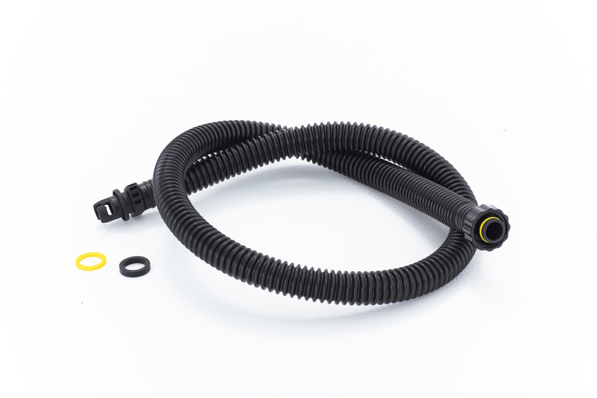 Hand pump inflation hoses for SUP with old and new sealing ring