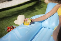 Gonfiabili mare per adulti Materassino gonfiabile da mare Sun-Kissed con portabicchieri Bestway 9