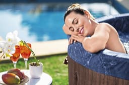 Idromassaggi gonfiabili Lay-Z-Spa Idromassaggio semirigido Toronto AirJet Plus 5-7 persone Bestway 2