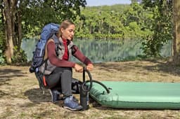 Materassi gonfiabili Materassino matrimoniale da campeggio AdventuRest da 203x142x15 cm Bestway 6