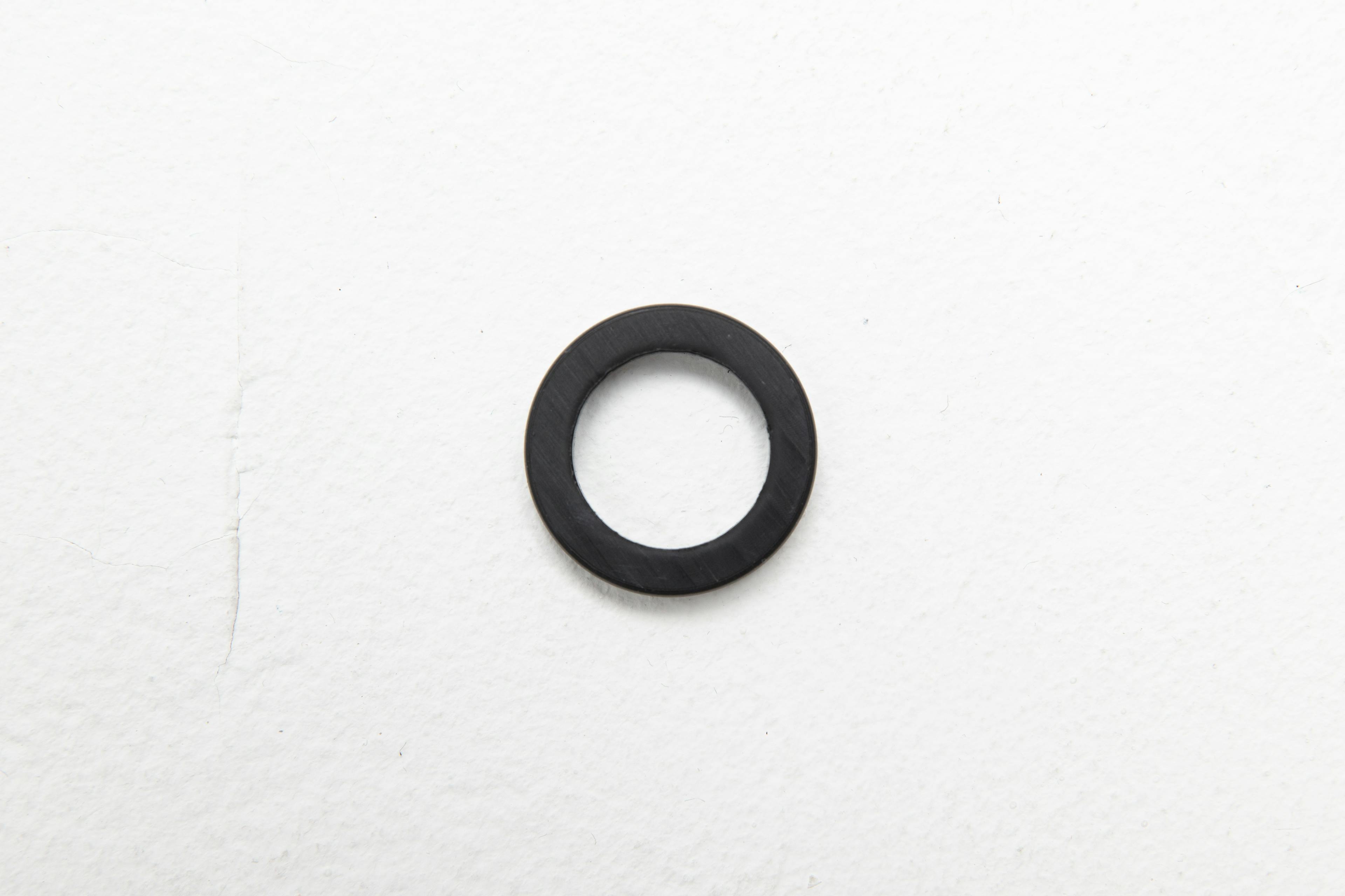 Controlled exhaust valve sealing ring(old)