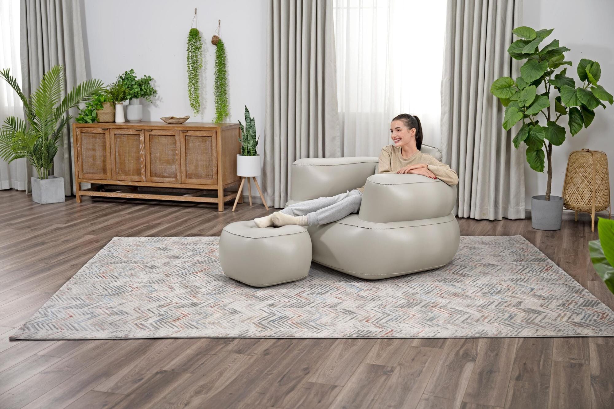 Arredo gonfiabile casa e giardino Poltrona gonfiabile e pouf Comfi Cube Bestway 4