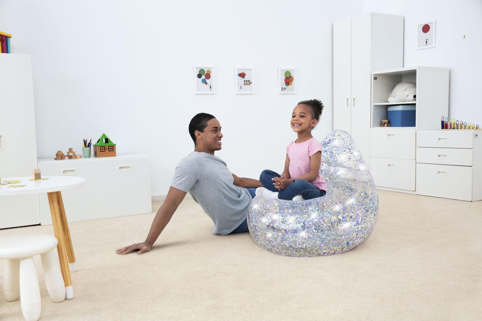 Giochi gonfiabili per bambini Poltrona pouf gonfiabile Glitter Bestway 1