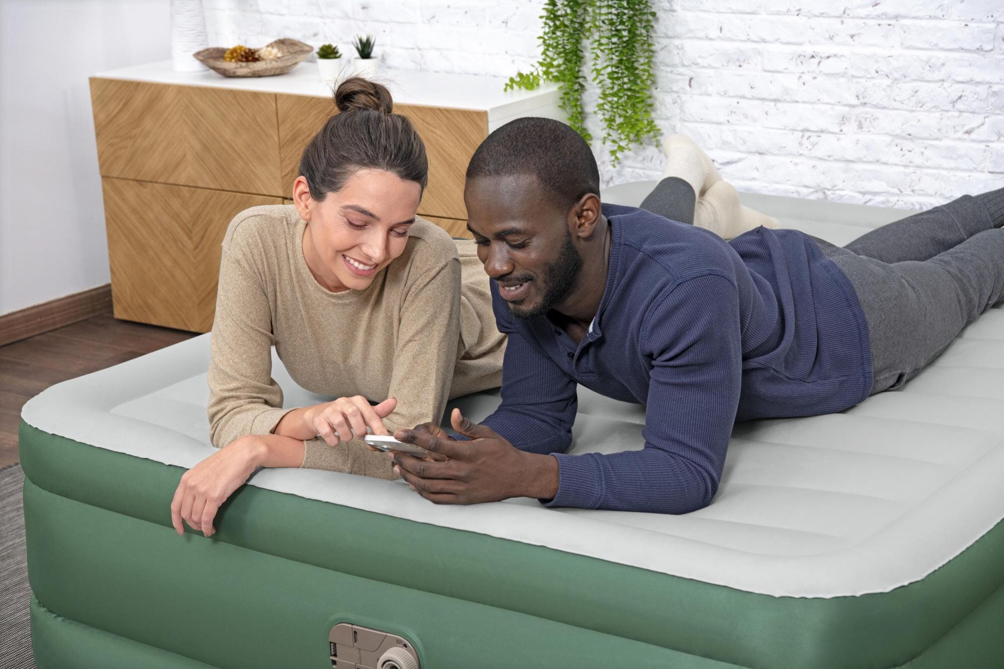 Materassi gonfiabili Materasso matrimoniale ToughLite da 203x152x46 cm Bestway 6