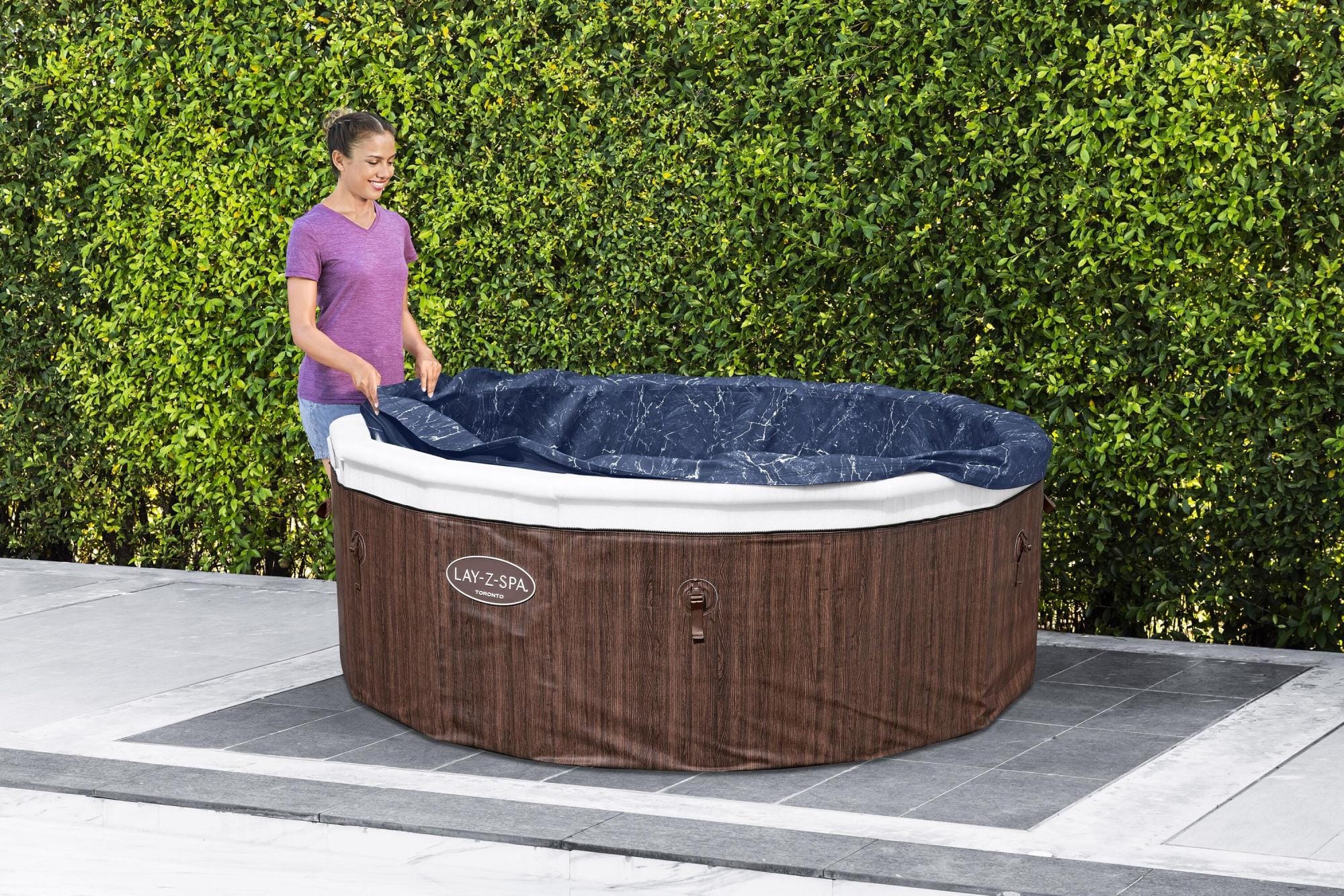 Idromassaggi gonfiabili Lay-Z-Spa Idromassaggio semirigido Lay-Z-Spa Toronto AirJet 5-7 persone Bestway 10