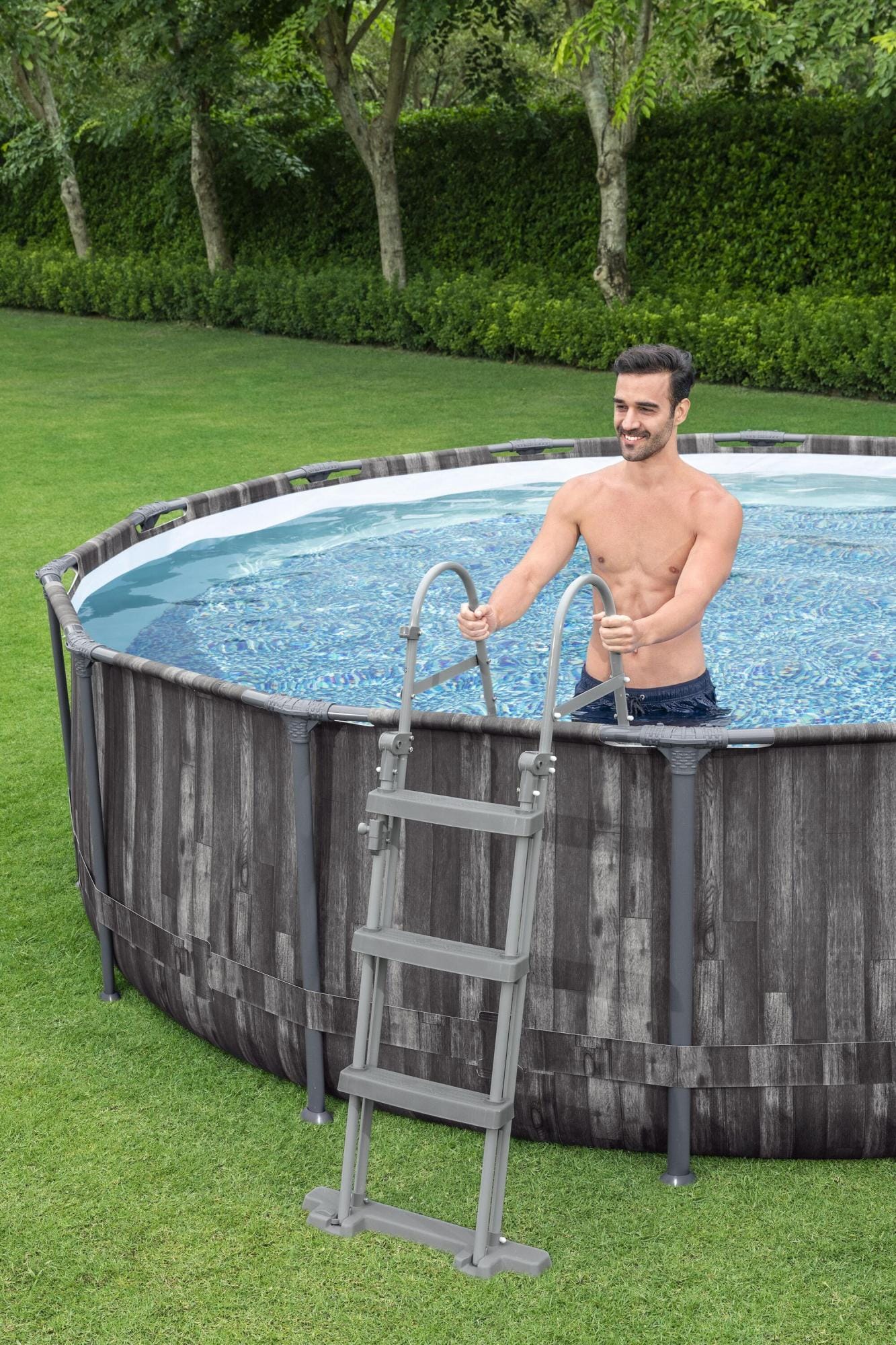 Piscine fuori terra Set piscina fuori terra rotonda Steel Pro MAX da 366x100 cm effetto legno scuro Bestway 1