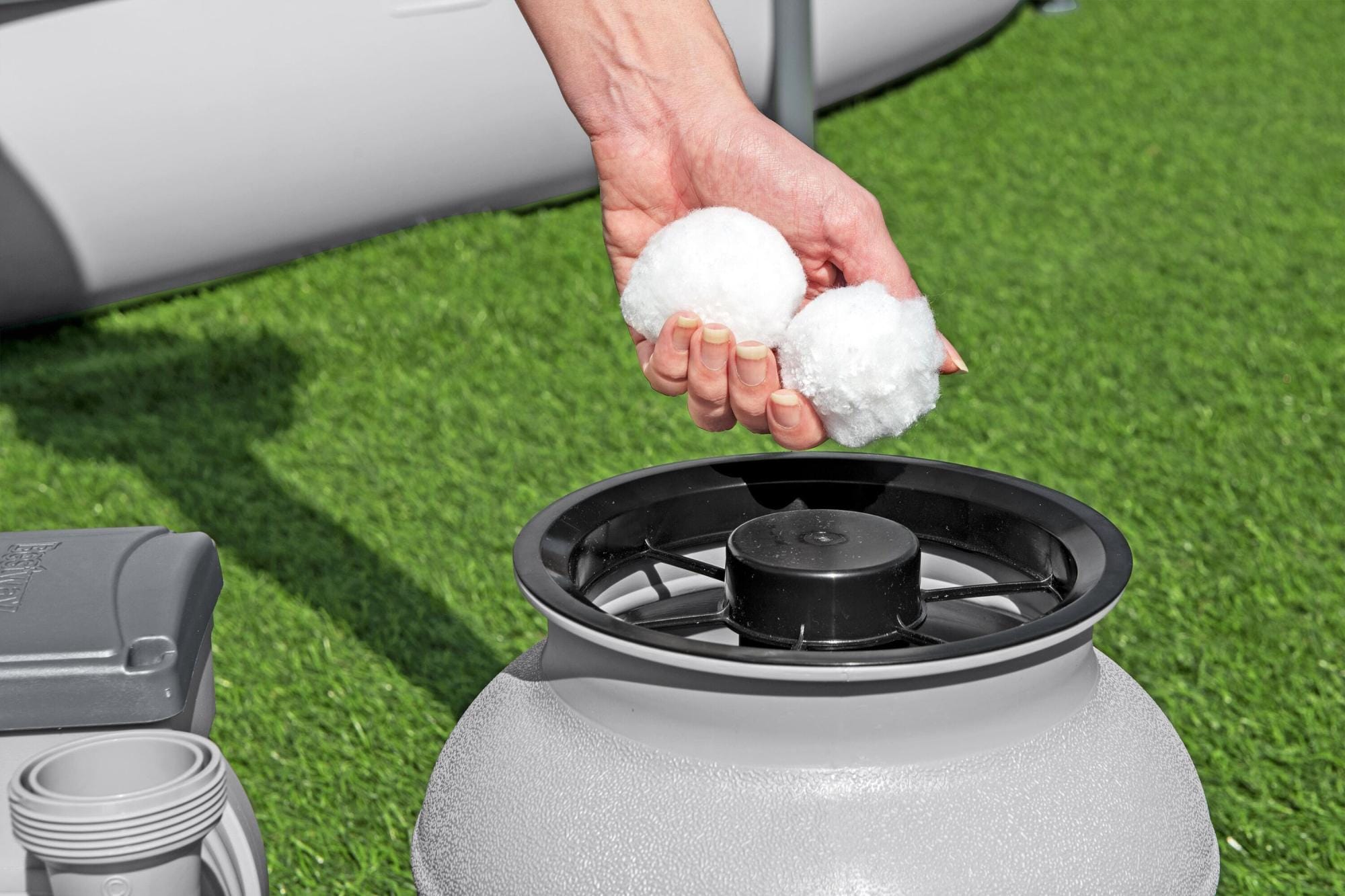 Accessori Piscine e Spa Pompa di filtraggio a sabbia da 6.056 l/h Bestway 1