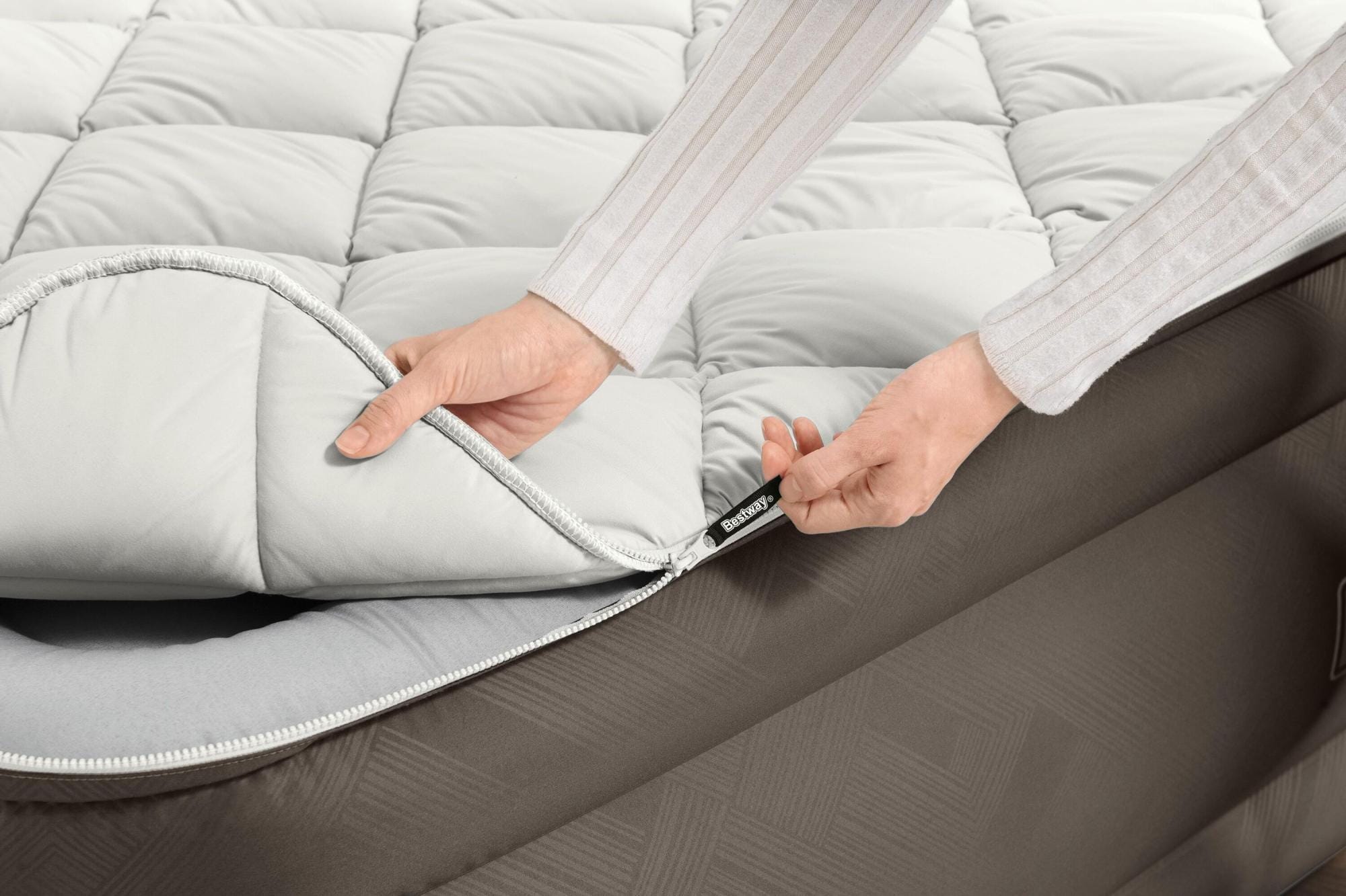 Materassi gonfiabili Materasso gonfiabile matrimoniale con topper da 203x152x51 cm Bestway 4