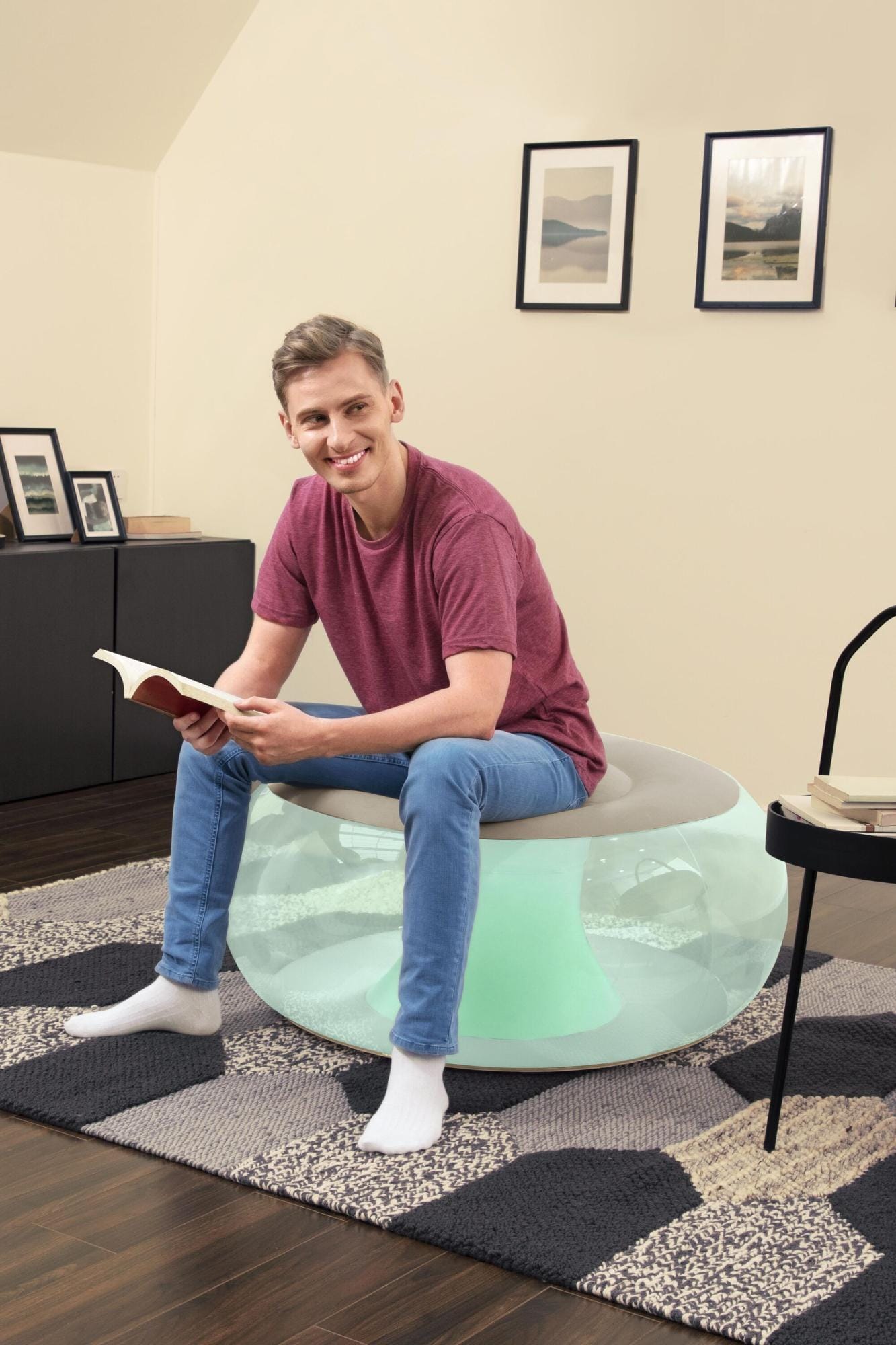 Arredo gonfiabile casa e giardino Pouf gonfiabile mini con luce LED integrata Bestway 1