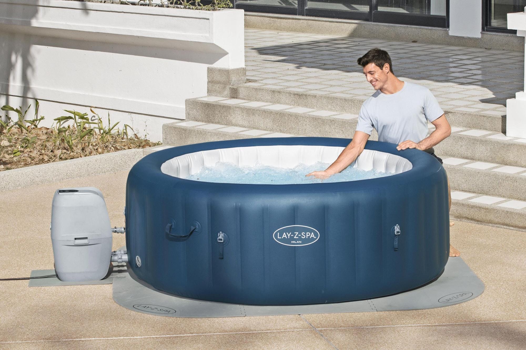 Accessori Piscine e Spa Tappeto base per idromassaggi gonfiabili Lay-Z-Spa Bestway 1