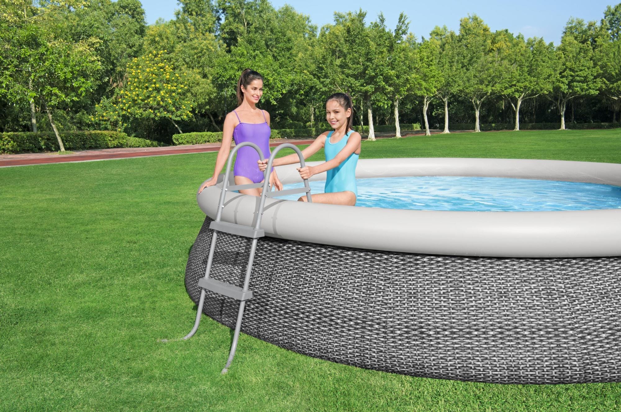 Accessori Piscine e Spa Scaletta per piscina da 84 cm Bestway 2