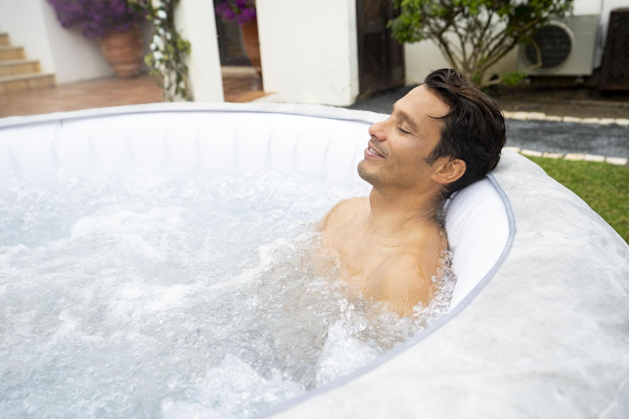Idromassaggi gonfiabili Lay-Z-Spa Idromassaggio gonfiabile Lay-Z-Spa Zurich AirJet 2-4 persone Bestway 3