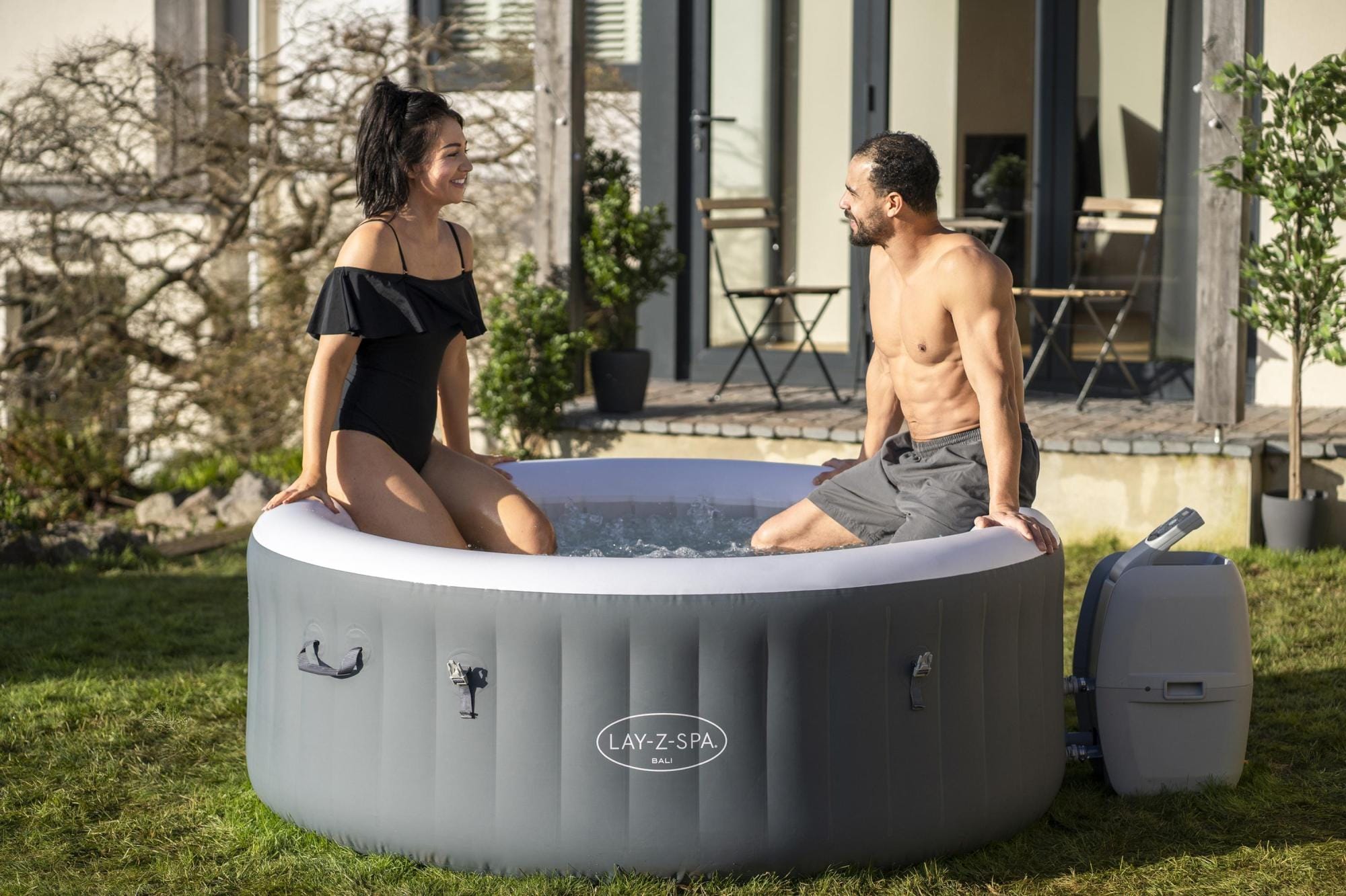 Idromassaggi gonfiabili Lay-Z-Spa Idromassaggio gonfiabile Lay-Z-Spa Bali AirJet 2-4 persone Bestway 1