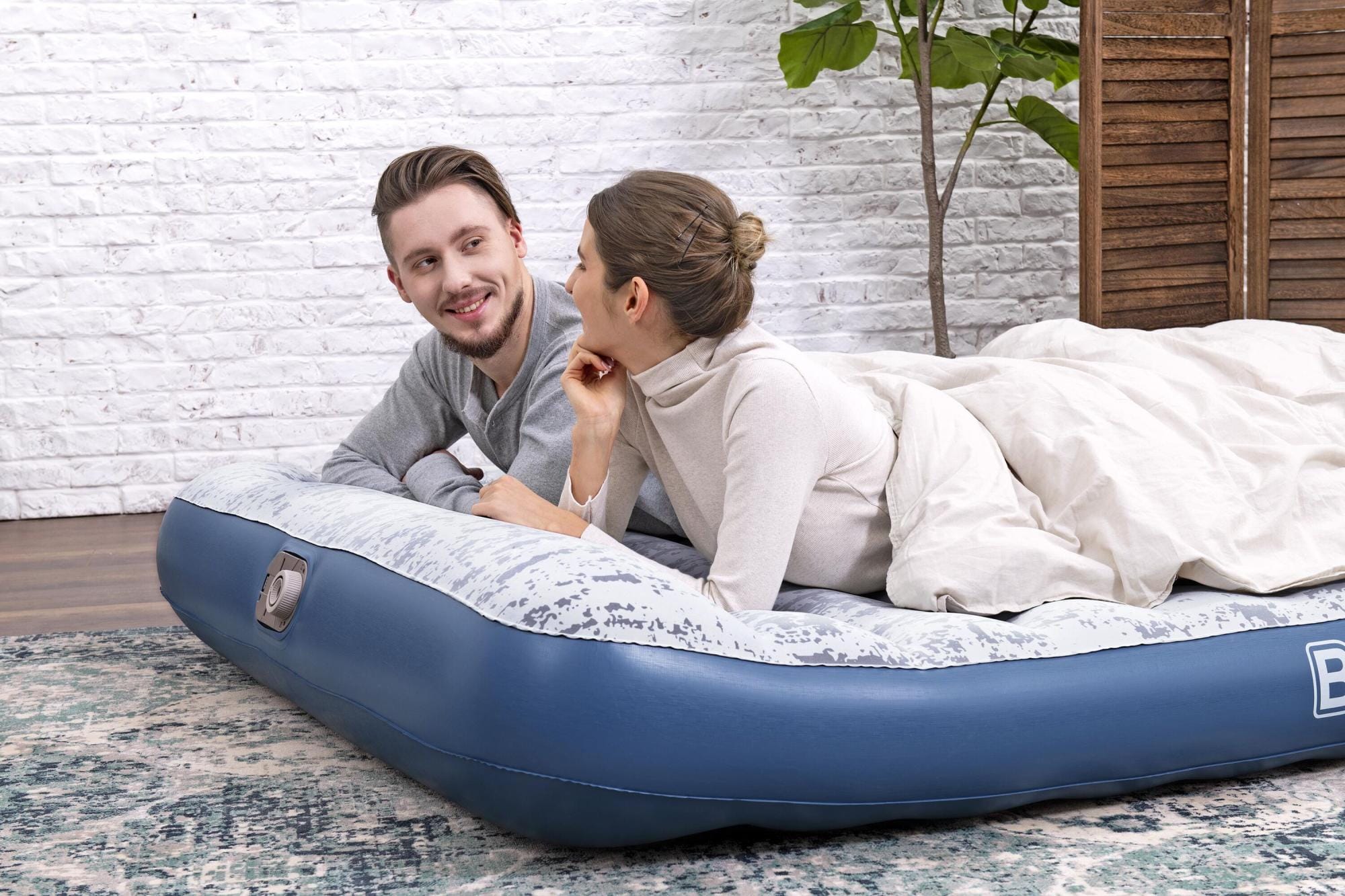 Materassi gonfiabili Materasso gonfiabile matrimoniale da 203x152x30 cm Bestway 4