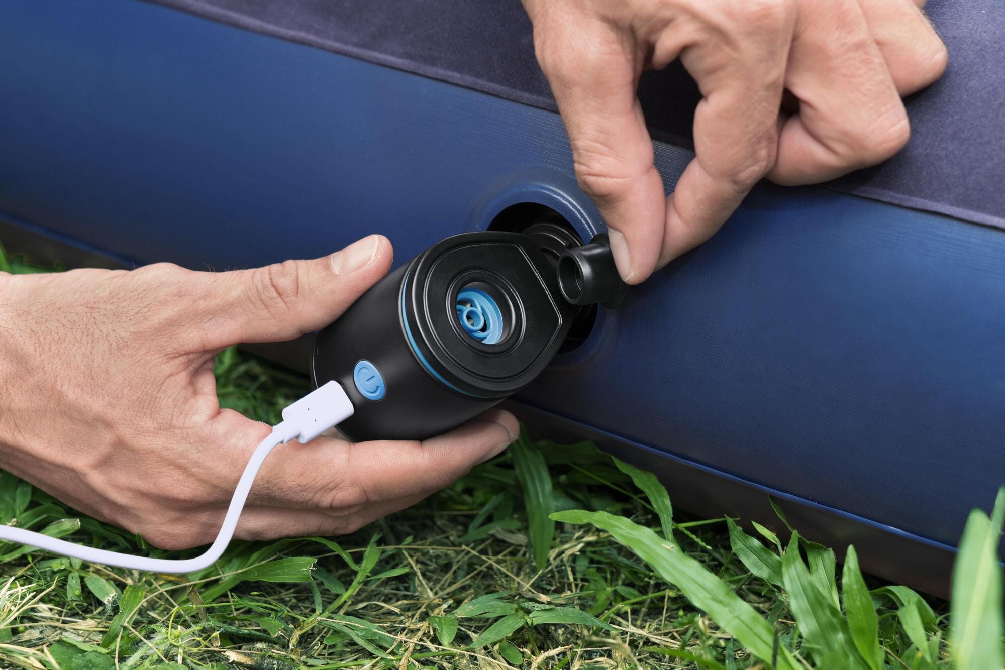 Pompe di gonfiaggio Pompa di gonfiaggio elettrica PowerTouch Pocket con presa USB Bestway 1