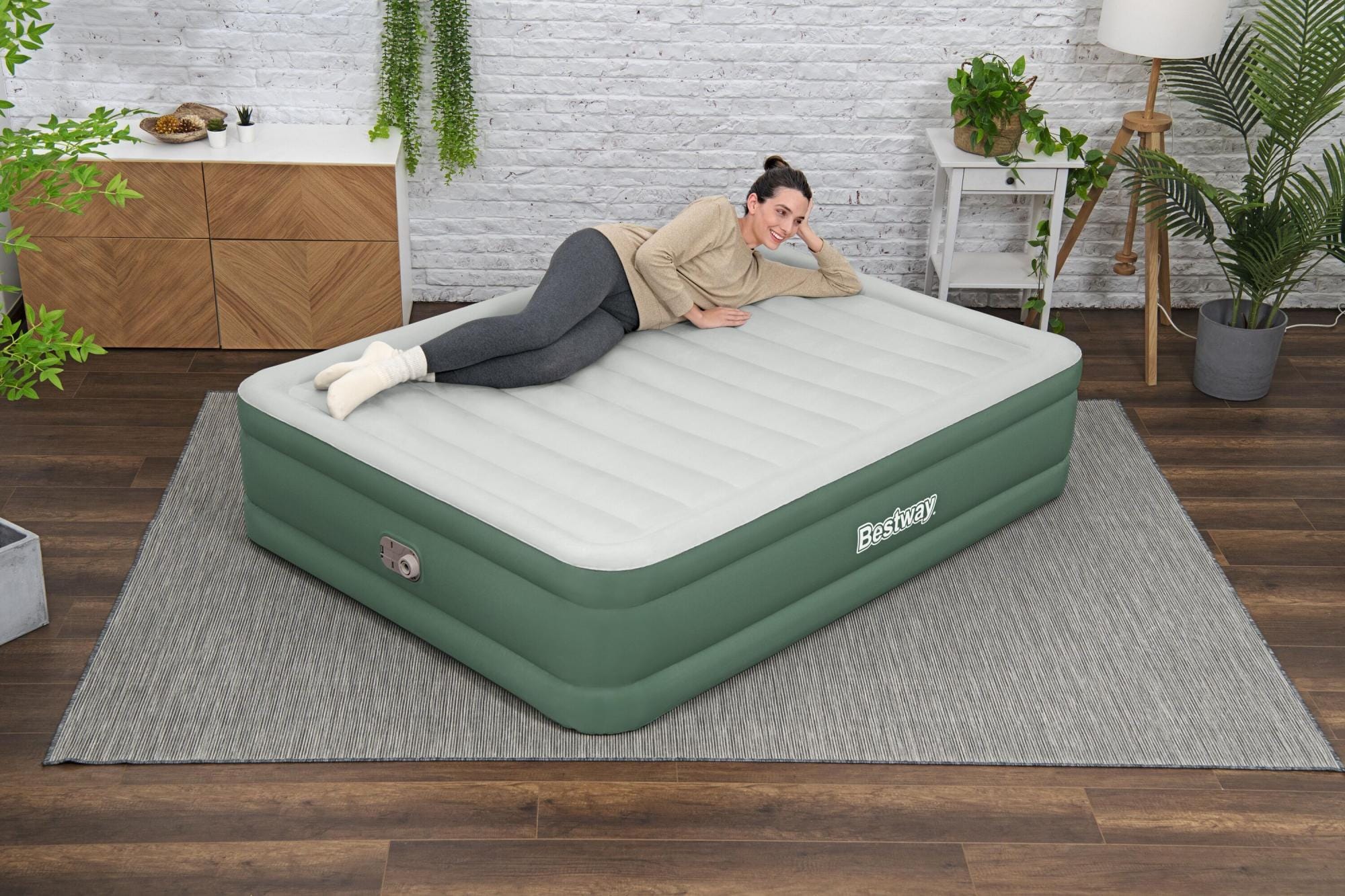 Materassi gonfiabili Materasso matrimoniale ToughLite da 203x152x46 cm Bestway 1