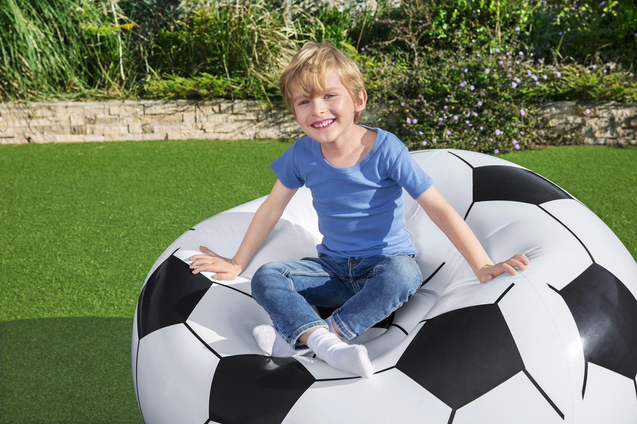 Giochi gonfiabili per bambini Poltrona pouf gonfiabile pallone da calcio Bestway 6