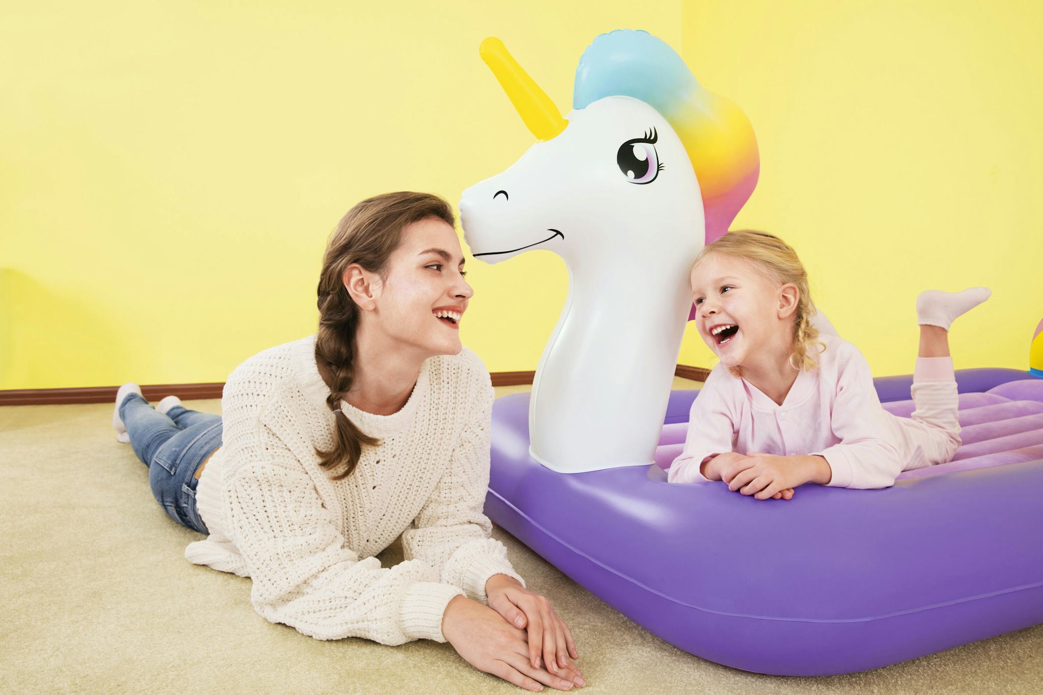 Giochi gonfiabili per bambini Materasso gonfiabile per bambini Unicorn DreamChaser Bestway 3